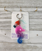 Load image into Gallery viewer, Seahorse Keychain
