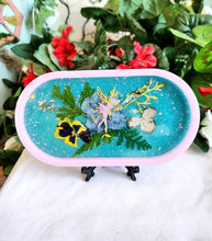 Load image into Gallery viewer, Dreamy Floral Tray
